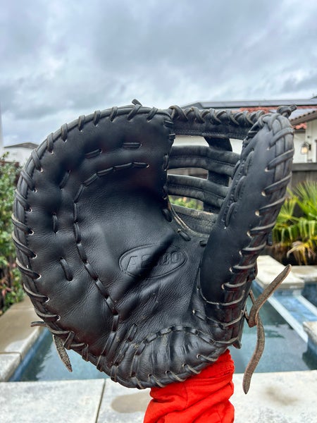 Wilson A2000 2802 LHT Pro-Stock First Base Baseball Glove 12"