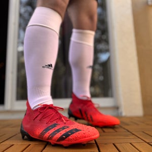 Red Men's Size M 10.0 (W 11.0) Adidas Molded Cleats Predator freak.3 (Used)