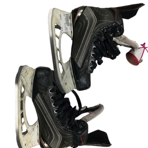 Used Bauer VAPOR X700 Intermediate 5.5 Ice Hockey Skates 11613-S000143462