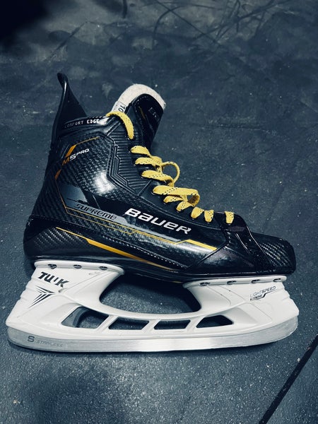Bauer Supreme M5 Pro Extra Wide Width 10 (Used)