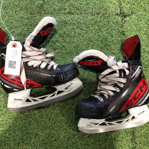 Youth CCM JetSpeed FT6 Pro Hockey Skates 12.5 (Used)