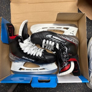 Bauer Vapor 3X Hockey Skates Size 6 (New)