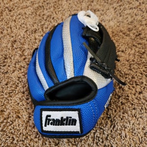 Franklin Right Hand Throw RTP Baseball Glove 9" with T-Ball (NEW). Let's Go T-Ball