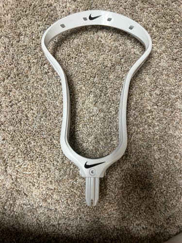 Nike Unstrung CEO 3 Head