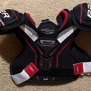 Small Bauer NSX Shoulder Pads