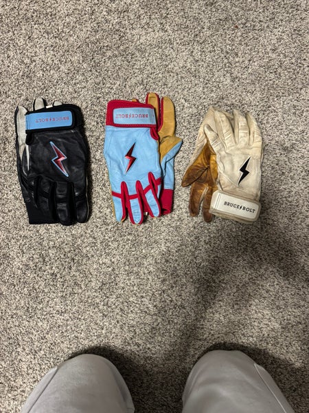 Bruce Bolt Batting Gloves