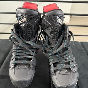 CCM JetSpeed FT690 Regular Width  Size 4 (Used)