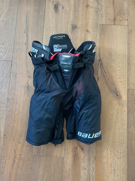 Medium Senior Bauer Vapor Hyperlite (Used)