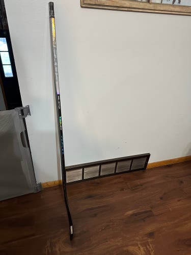 Youth Bauer Left Hand Nexus Tracer P28 (Used)