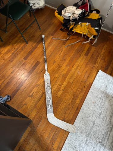 Senior Bauer Regular Supreme 2S 27" Paddle (Used)