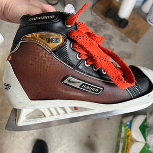 Hockey goalie skates Bauer One95 US Size 9.5