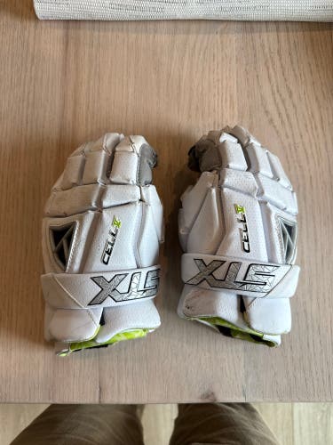 STX Cell V Medium (Used)