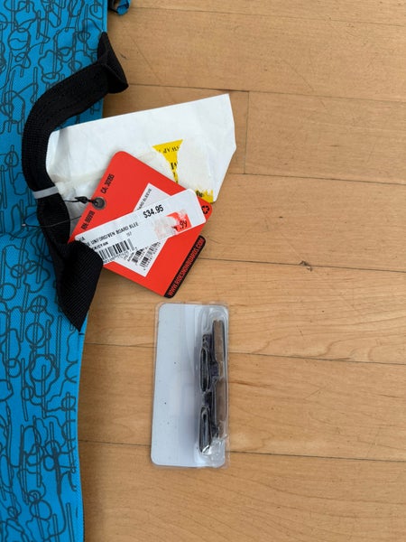 Burton Genie 138 (New) | SidelineSwap | Buy and Sell on SidelineSwap