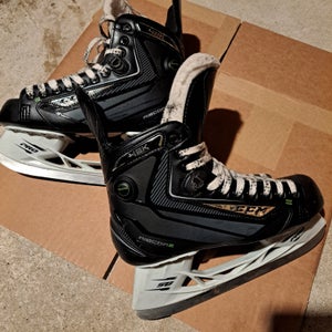 CCM RibCor 42K Hockey Skates Regular Width Size 6 (Used)