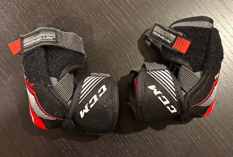 CCM Youth Small Elbow Pads