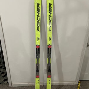 Brand New 183cm Fischer RC4 WC GS Masters Skis w/Z17 Freeflex bindings