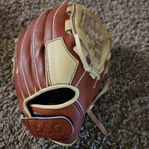 DSG Right Hand Throw Softball Glove 13" Lightly Used,  Nice Glove