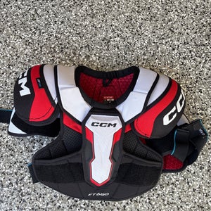 Large Junior CCM Shoulder Pads (Used)