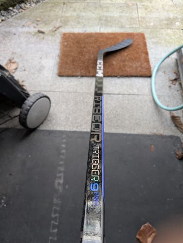 New Pro Stock RH CCM Ribcor Trigger 9 Pro Stick - 85 Flex / P90TM
