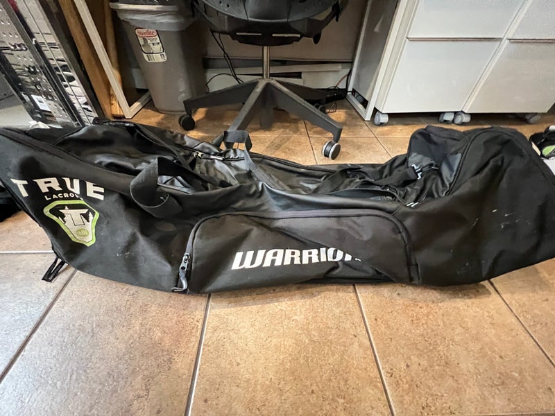 Warrior lacrosse Bag (Used) - Great condition
