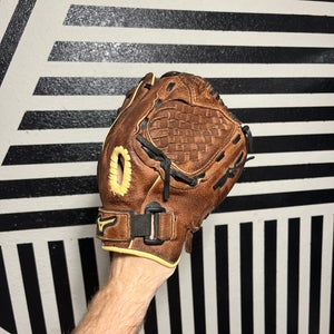 Mizuno power close 11” baseball glove