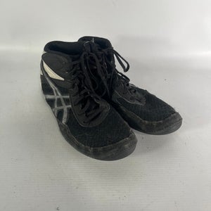Used Asics Junior 05.5 Wrestling Shoes 11834-S000018164