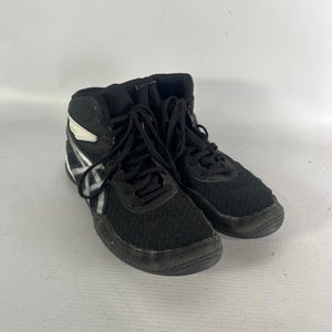 Used Asics Junior 04 Wrestling Shoes 11834-S000018362