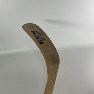 Used CCM TACKS 4092 Senior Wood Right 11834-S000031426