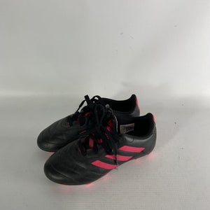 Used Adidas Soccer Cleats Pink And Black Youth 13.5 11834-S000026777