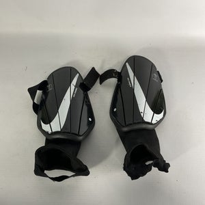 Used Nike Soccer Shin Guards Junior Black LG 11834-S000026785