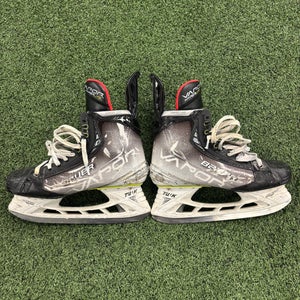 Bauer Vapor Hyperlite Regular Width  10 (Used)