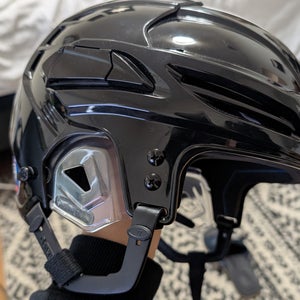 Small Warrior Covert PX2 Helmet Pro Stock (Used)