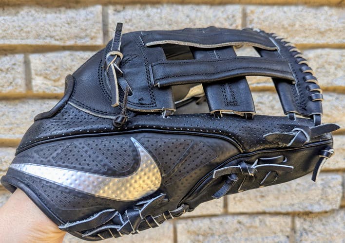 Nike Hyperfuse MVP Elite Pro Japan Issued Baseball Outfield Glove 12.75"