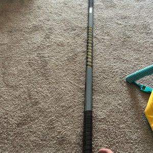 Warrior goalie shaft