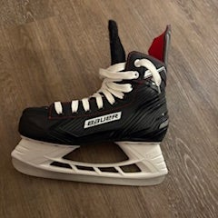 2023 Bauer Ns Hockey Skates Regular Width Size 6 (New)