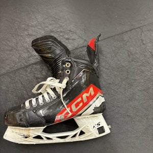 CCM JetSpeed FT6 Pro Regular Width Size 6 (Used)