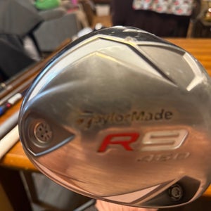 Women's TaylorMade Right Handed R9 460 Ladies Flex 11.5 Loft (Used)