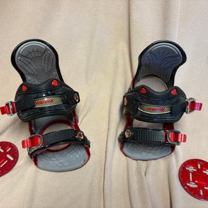 Unisex Medium X Games Snowboard Bindings All Mountain (Used)