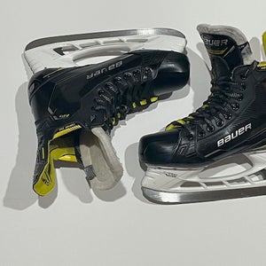 Bauer Supreme M4 Hockey Skates 8 (Used)