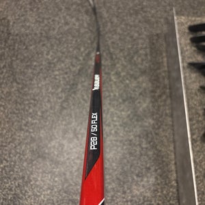 Bauer Right Handed Vapor X4 50 Flex P28 (New)