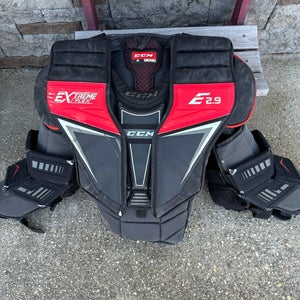Medium  CCM Extreme Flex Shield E2.9 (Used)