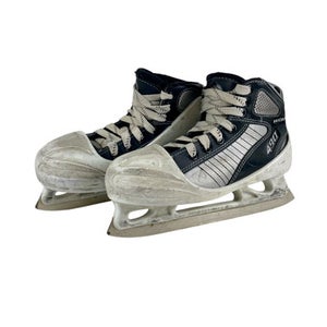 Used Koho 490 Goalie Skate Junior 1.5EE 11506-S000266231
