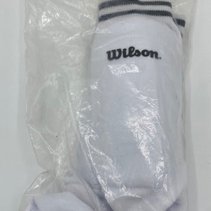 NEW Wilson Soccer Shin Guards & Socks White - Youth