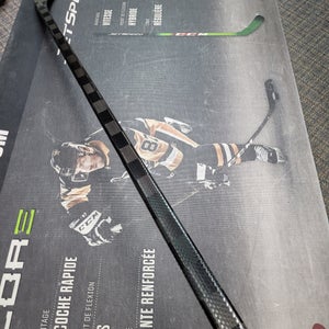 P92 | 85 Flex NEW! CARBON PRO Extra Lite Right Handed Hockey Stick Extended Pro Stock