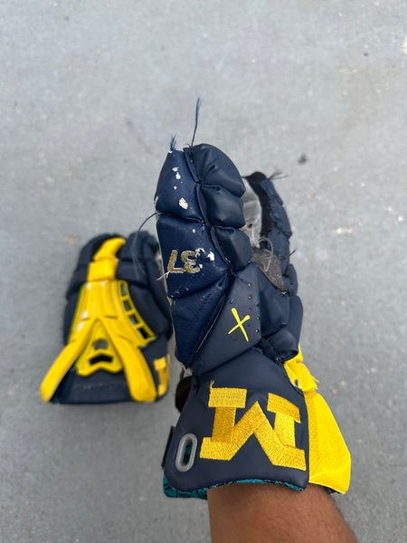 2024 BIG 10 Champions Michigan Lacrosse Gloves