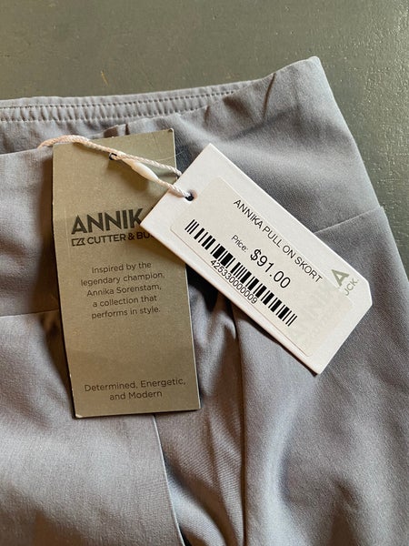 NWT Women’s Annika Cutter and Buck Golf skirt-L