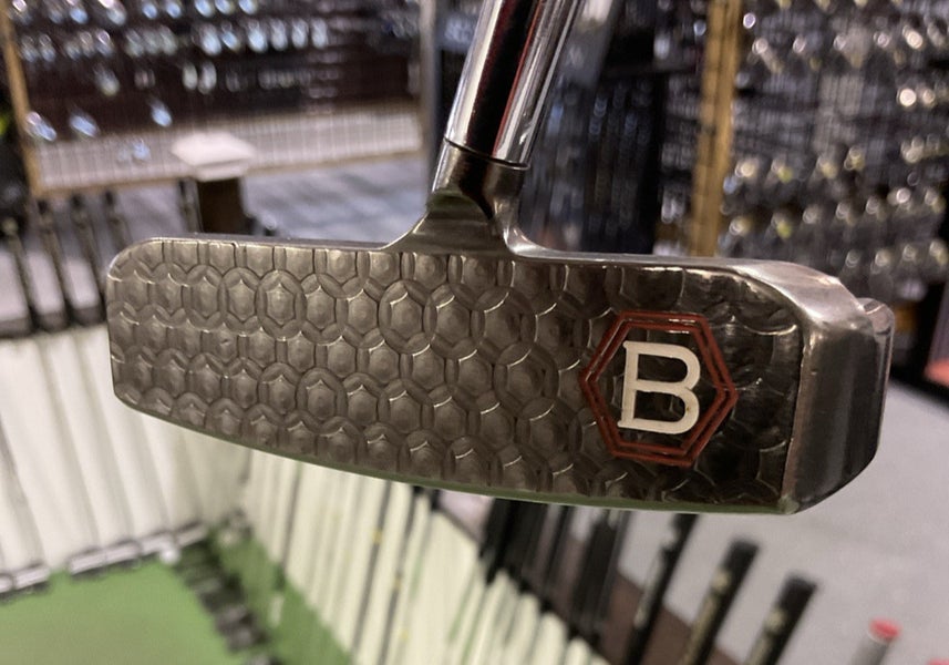 Used Bettinardi BB35 340G 35" Right-Handed Blade Putter 10" Grip