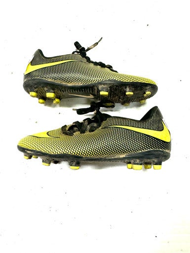 Used Nike Soccer Cleats Yellow Youth 13.0 11860-S000282292