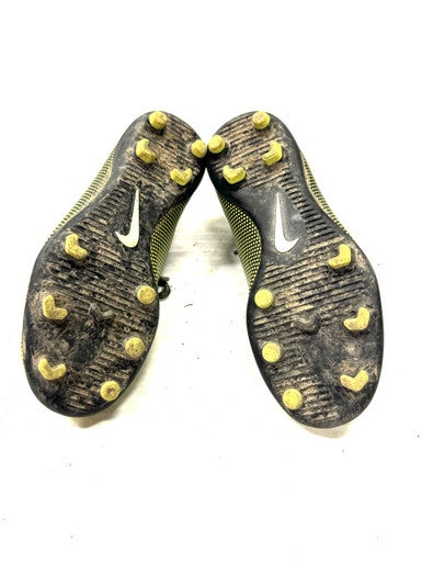 Used Nike Soccer Cleats Yellow Youth 13.0 11860-S000282292