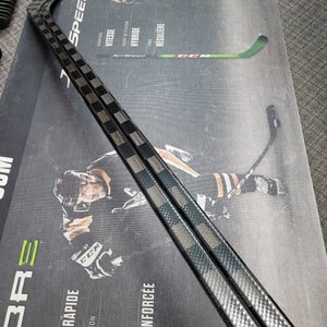 2 PACK | P92 | 75 Flex NEW! CARBON PRO Extra Lite Right Handed Hockey Sticks Pro Stock